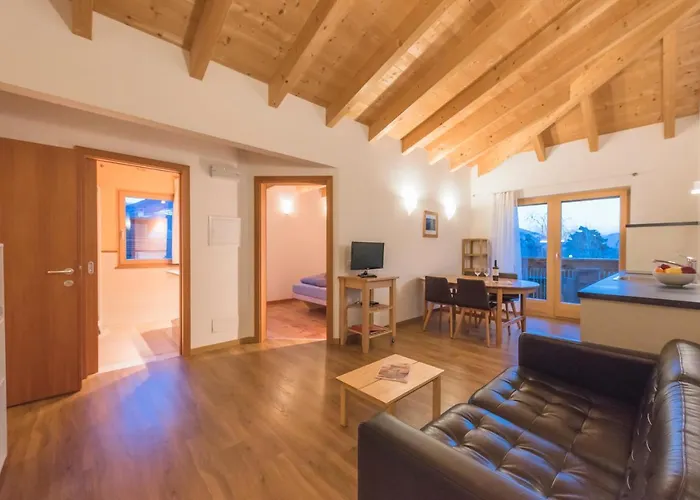 Residence-Garni Haus Tschenett Prato allo Stelvio