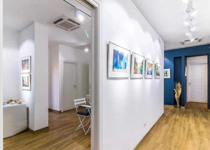 Otto Rooms & Photogallery Roma