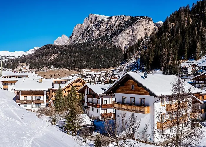 Hotel Garni Lanzinger Selva di Val Gardena
