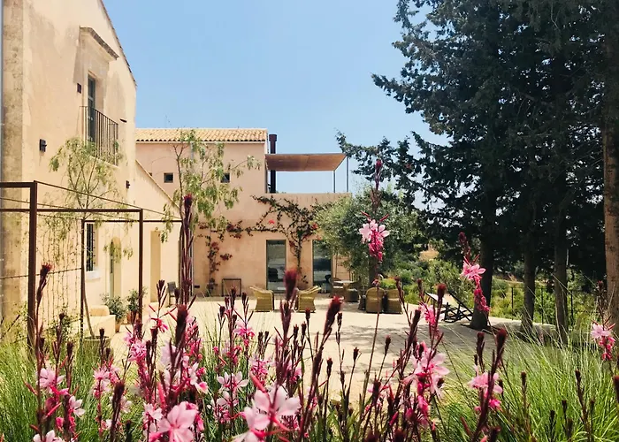 Hotel Battimandorlo Noto