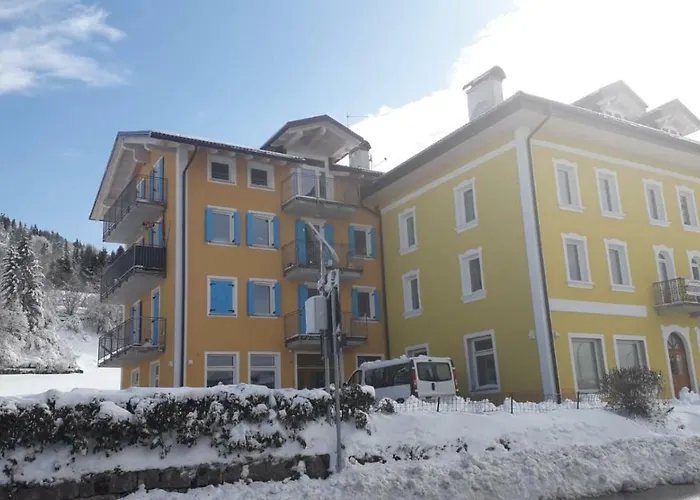Hotel Rosticaffe' Lavarone