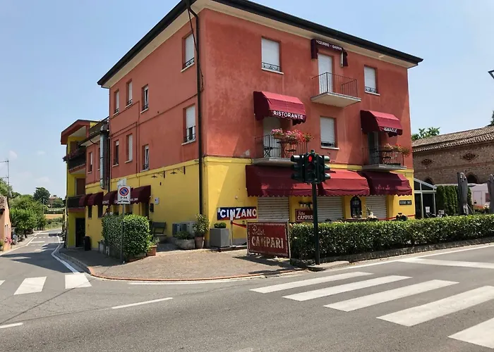 IRIDES ROOMS a un passo dai Parchi Divertimento Lazise