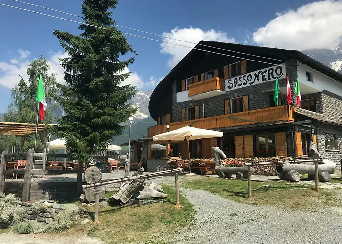 Hotel Sasso Nero Chiesa in Valmalenco