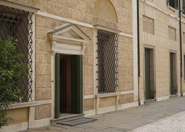 Palazzo Mantua Benavides Suites&Apartments Padova