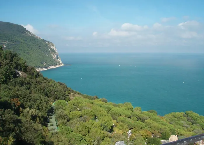 B&B I Tre Bassotti Loreto