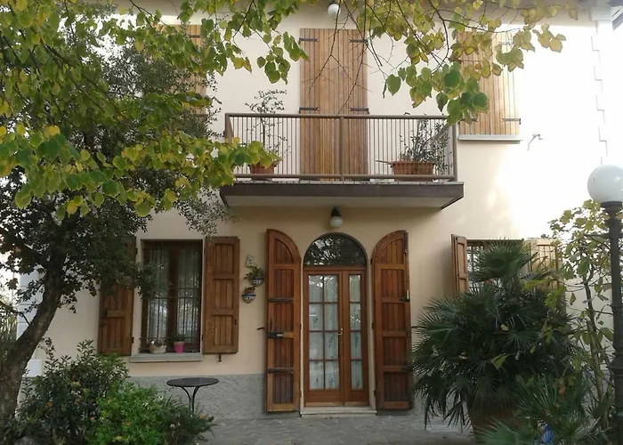 Bed and Breakfast Sleep & Fly Bologna