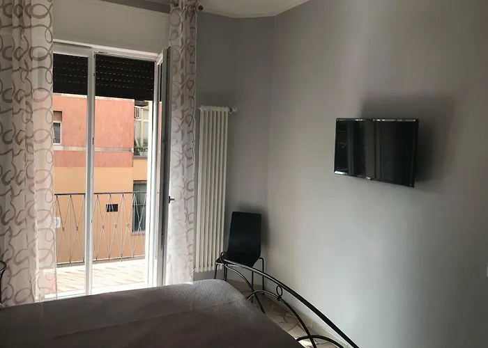 Riva reno 54 rooms Bologna