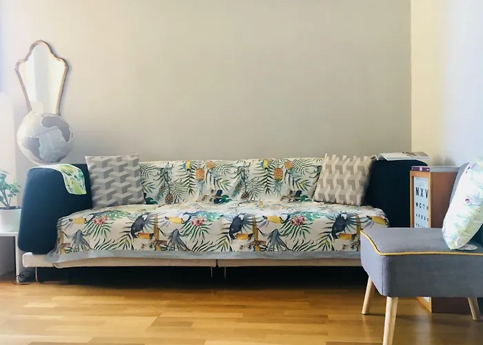 Florence Fashion Room
