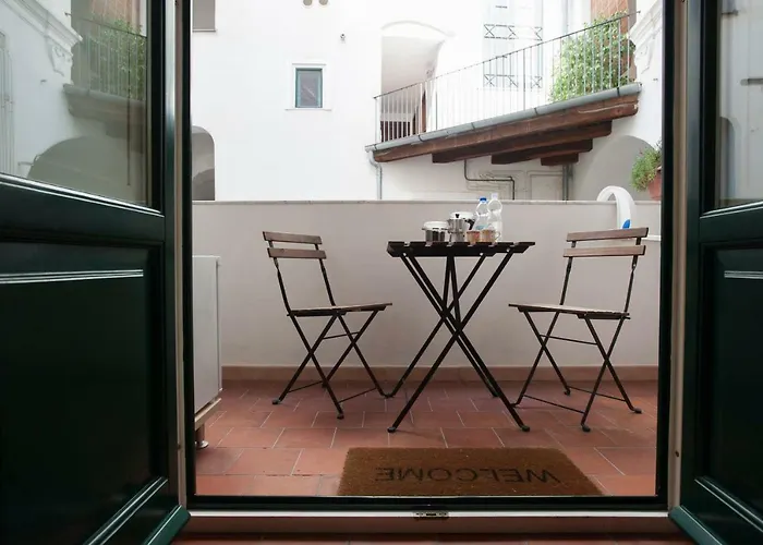 Monreal Rooms Salerno