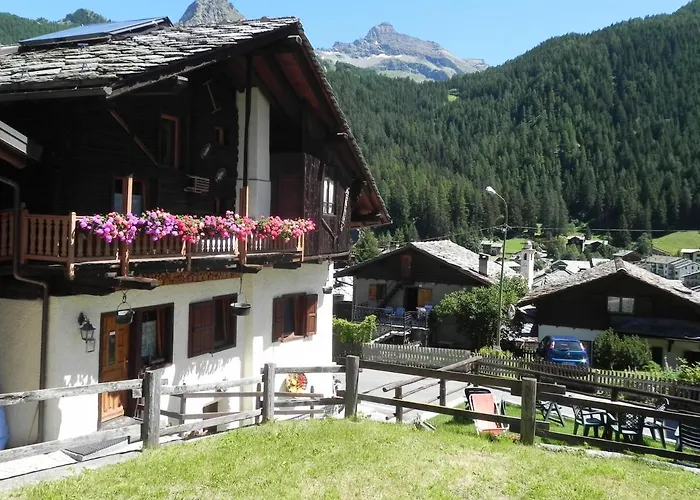 Le Vieux Rascard Chambres D'Hotes Champoluc