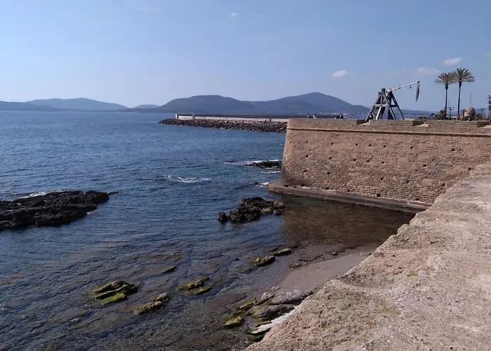 Piazza Ginnasio Affittacamere Alghero
