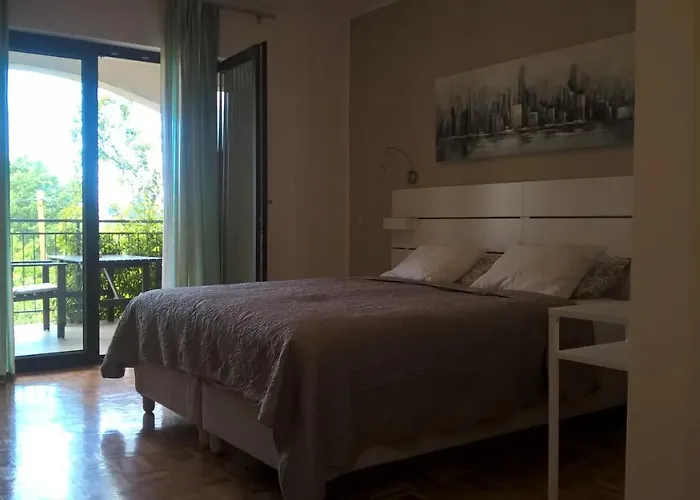 Apartments And Rooms Mofardin Rovigno