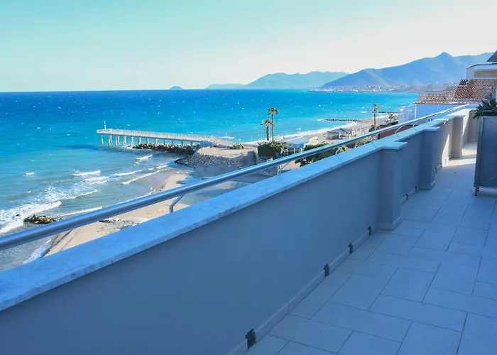 Hotel Vela D'Oro Pietra Ligure