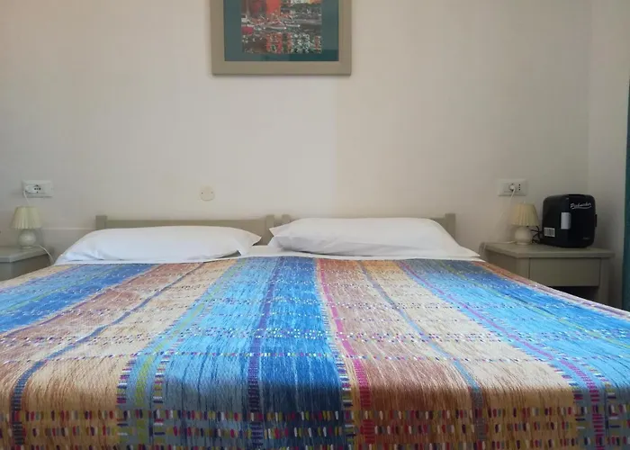 Albergo Dei 10 Colori Procchio 