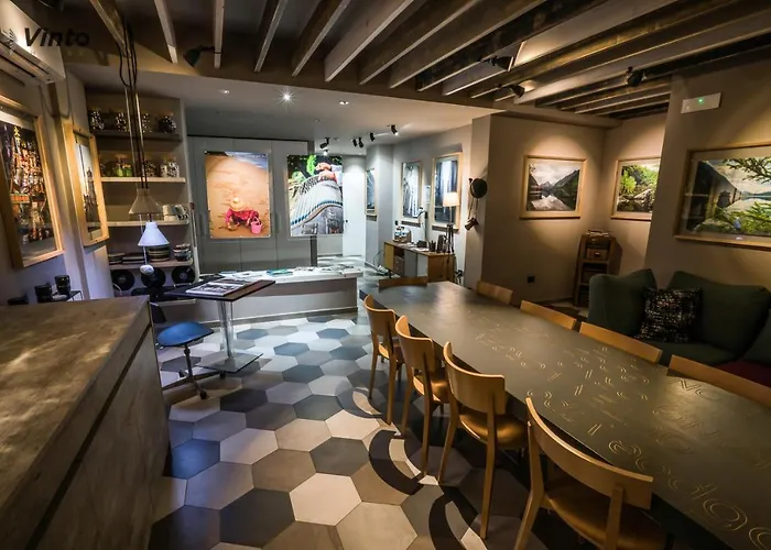 Hotel Vinto House Salerno Downtown