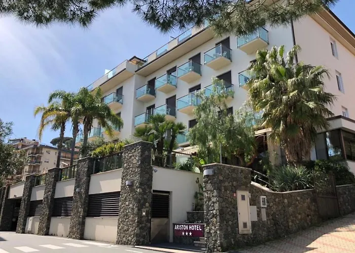 Hotel Ariston & Apartments Varazze