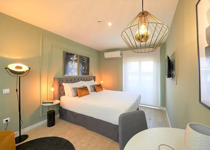 Aparthotel L&H La Latina Selection Madrid
