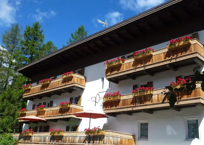 Alpin Garni Die Kleine Post Solda