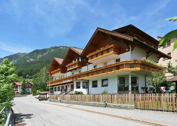 Pension Alpenhof B&B Colle Isarco