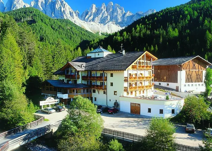 Hotel Ranuimuellerhof Funes 
